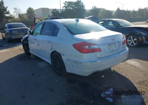 2012 Hyundai Genesis 3.8 из США, поврежденный, VIN KMHGC4DD5CU185391